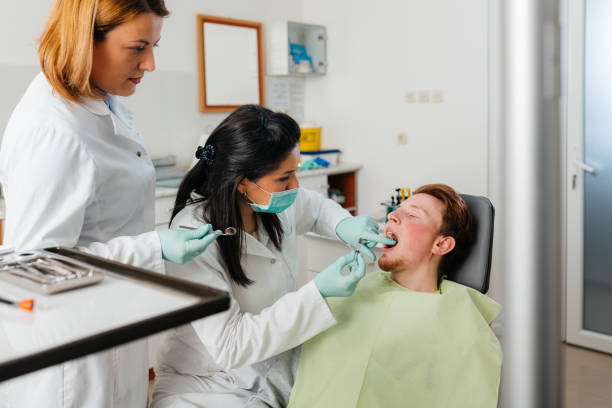 Best Emergency Dental Services for Seniors in Weeping Water, NE